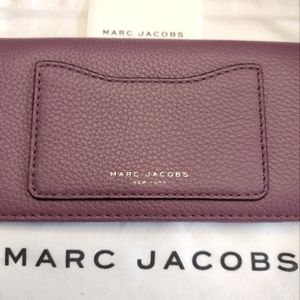 Marc Jacobs Continental Chianti Wallet